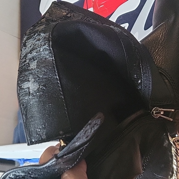 Guess Girton Black Boots with Gold Buckles 6.5 M - Picture 9 of 10